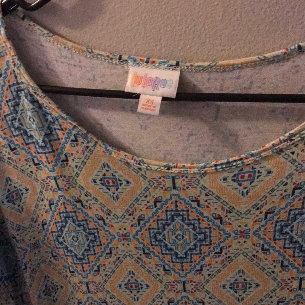 Lularoe Irma tunic like new.